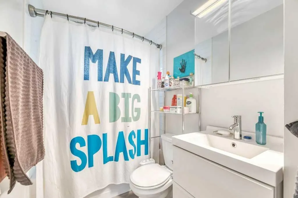 7311 35 Avenue NW Calgary AB T3B 1T2