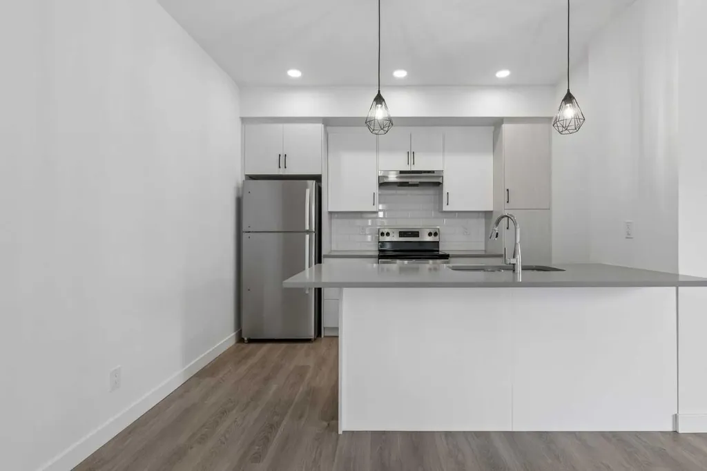 24 Rivercrest Drive Cochrane AB T4C 2C8