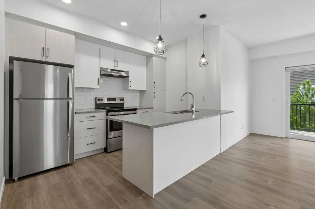 24 Rivercrest Drive Cochrane AB T4C 2C8