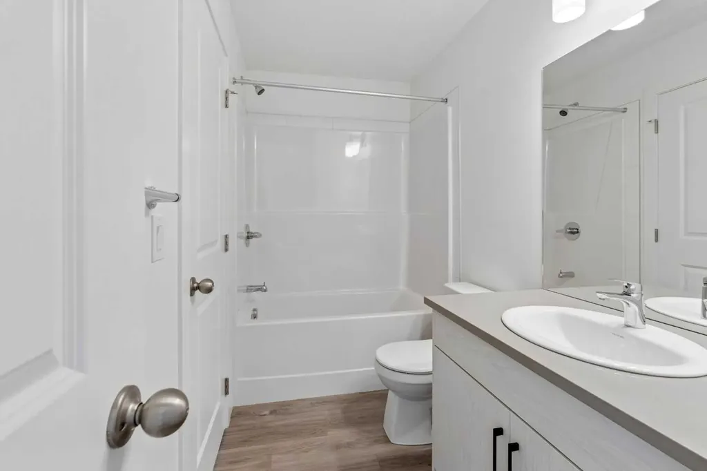 24 Rivercrest Drive Cochrane AB T4C 2C8
