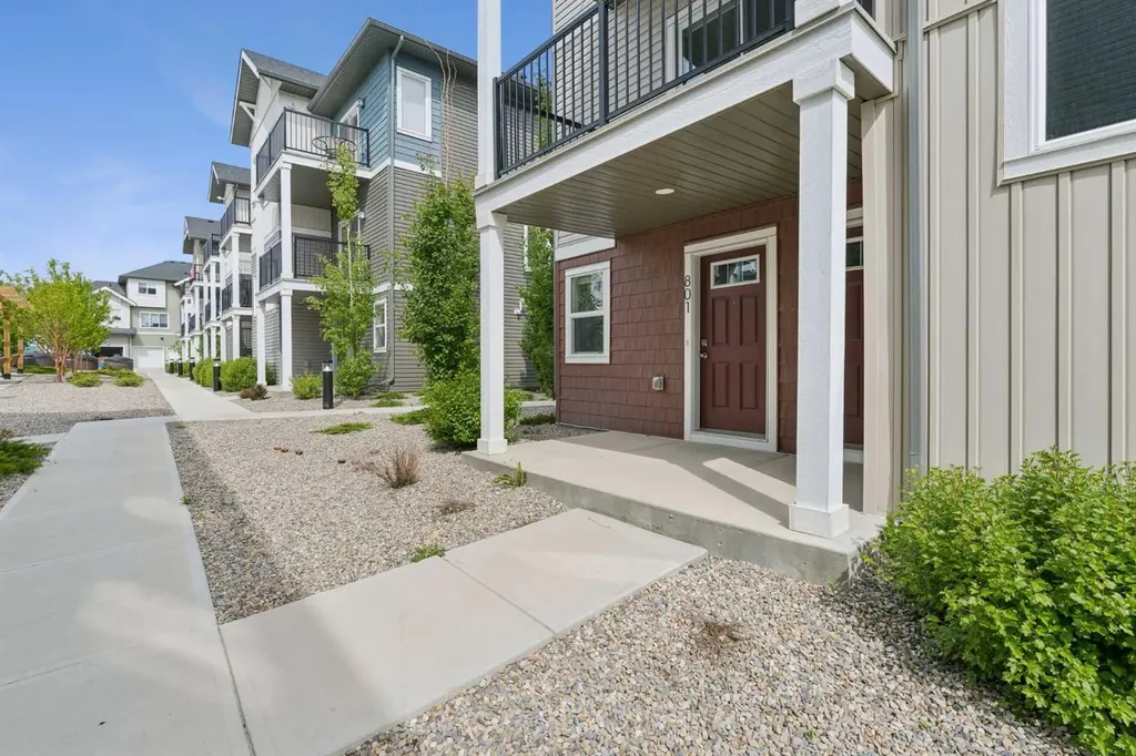 24 Rivercrest Drive Cochrane AB T4C 2C8