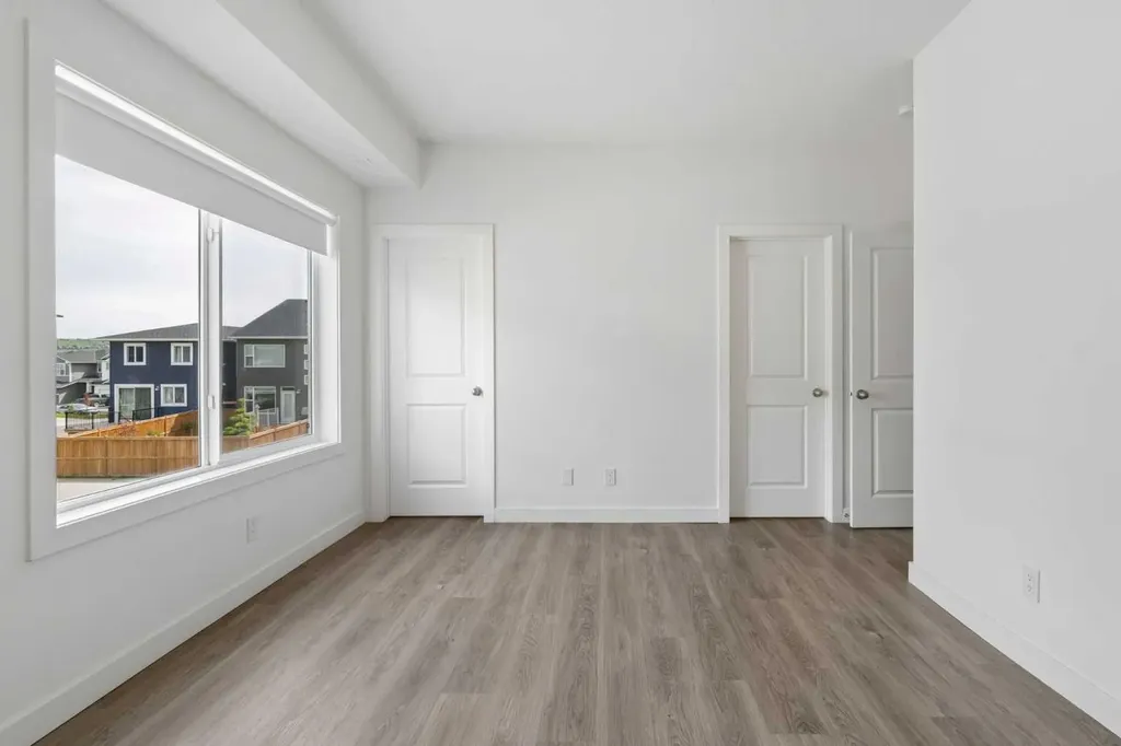 24 Rivercrest Drive Cochrane AB T4C 2C8