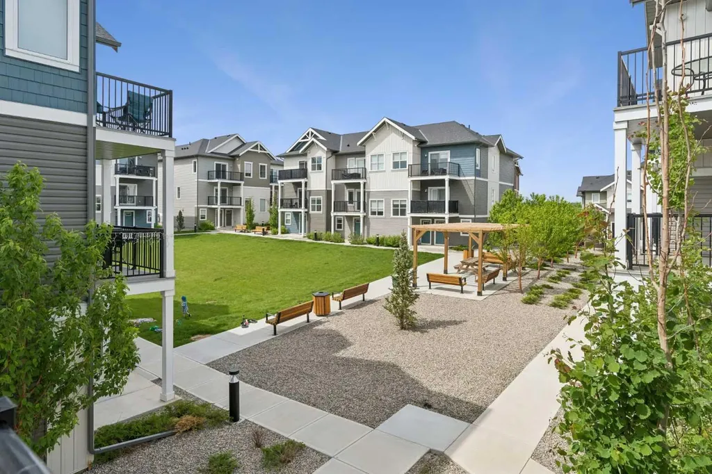 24 Rivercrest Drive Cochrane AB T4C 2C8