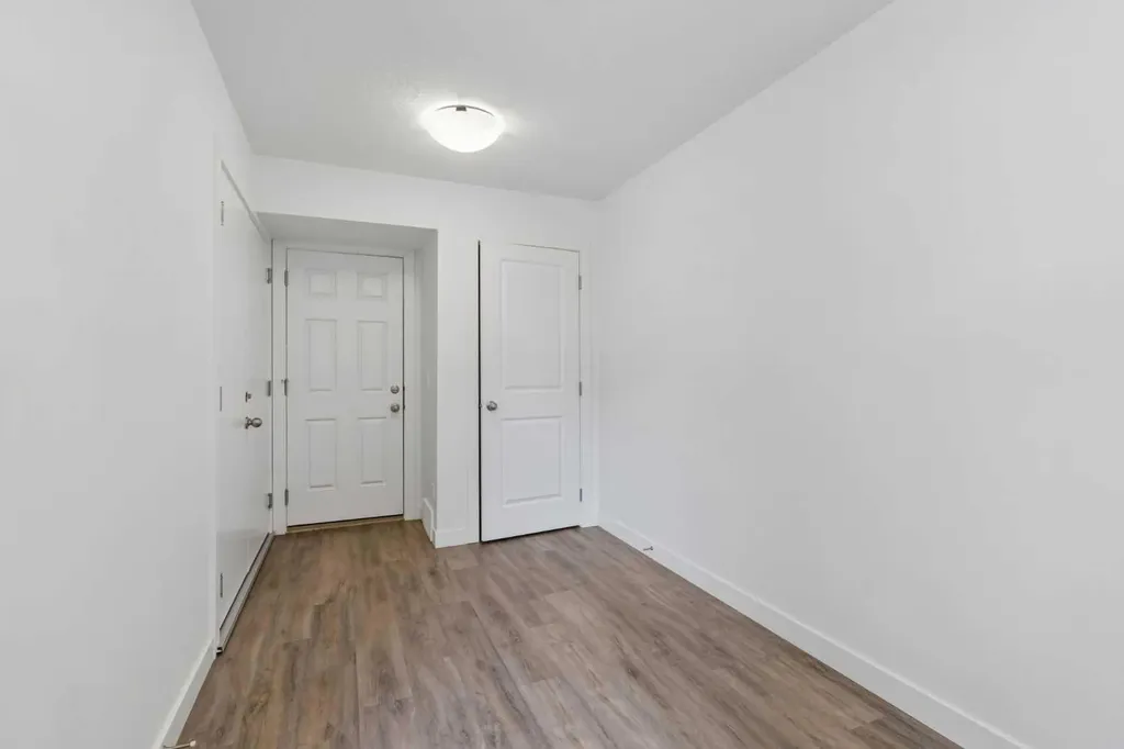 24 Rivercrest Drive Cochrane AB T4C 2C8