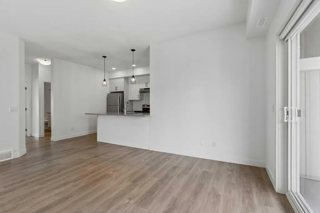 24 Rivercrest Drive Cochrane AB T4C 2C8