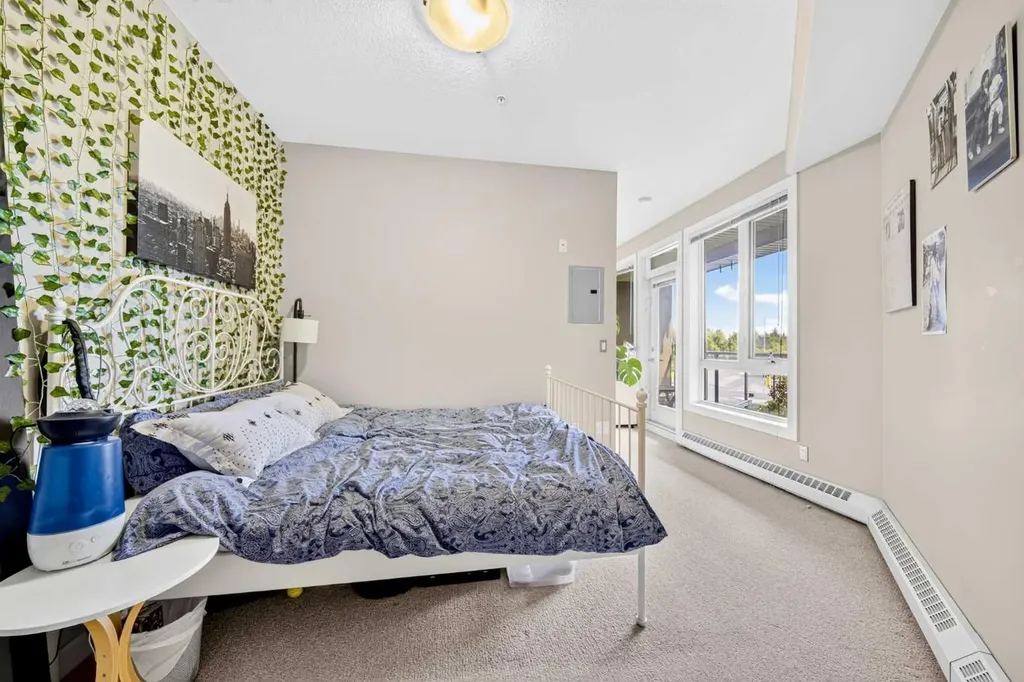 3111 34 Avenue NW Calgary AB T2L 0Y2