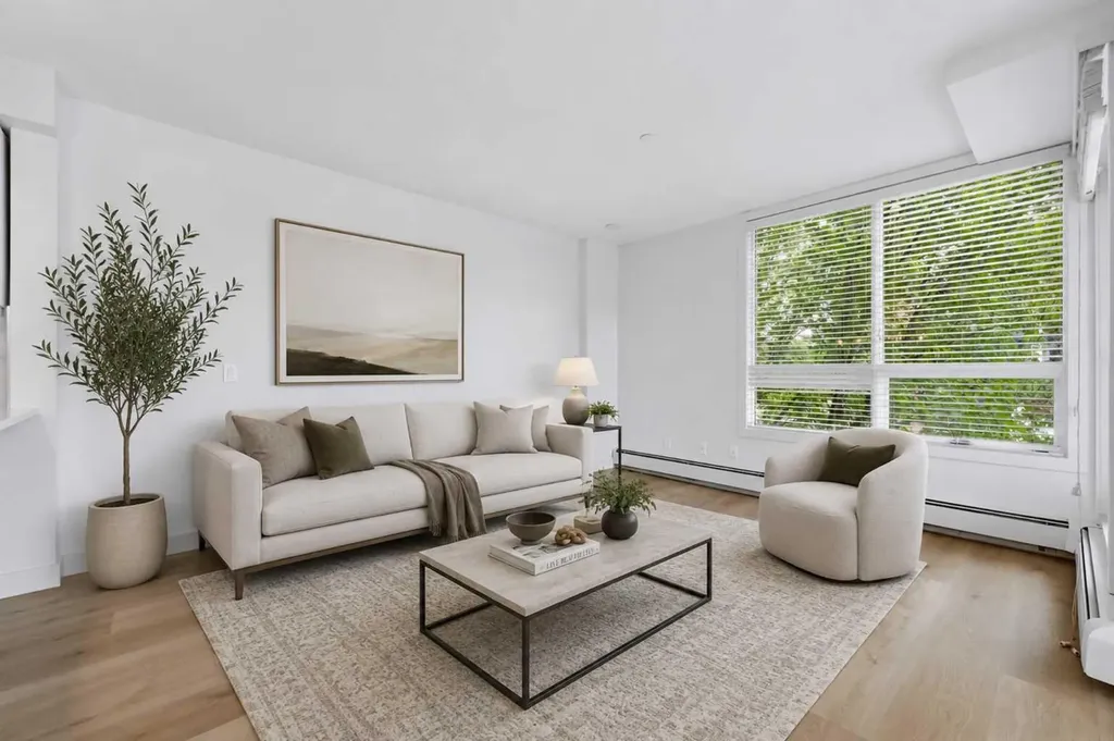 805 4 Street NE Calgary AB T2E 3S9