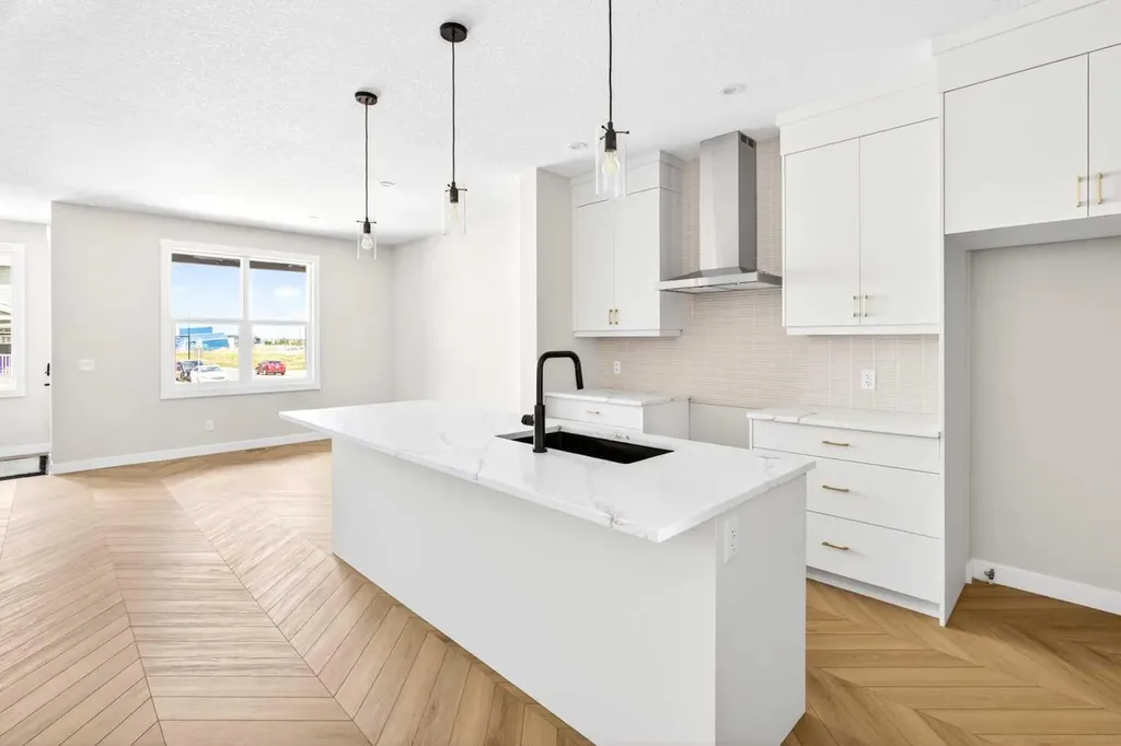3130 Chinook Winds Drive SW Airdrie AB T4B 5P7