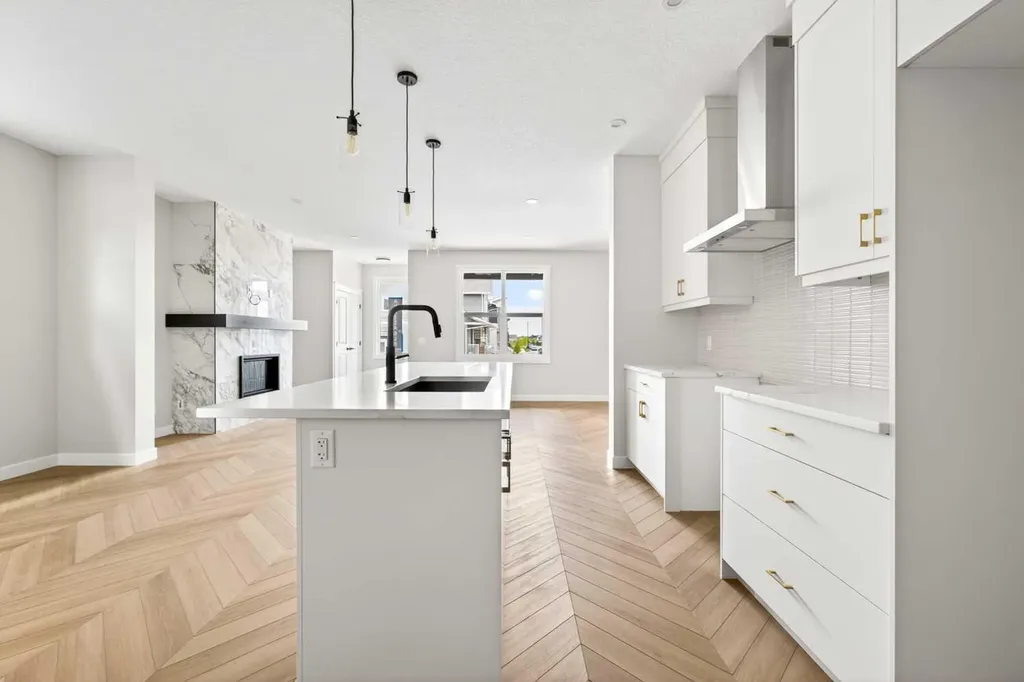3130 Chinook Winds Drive SW Airdrie AB T4B 5P7