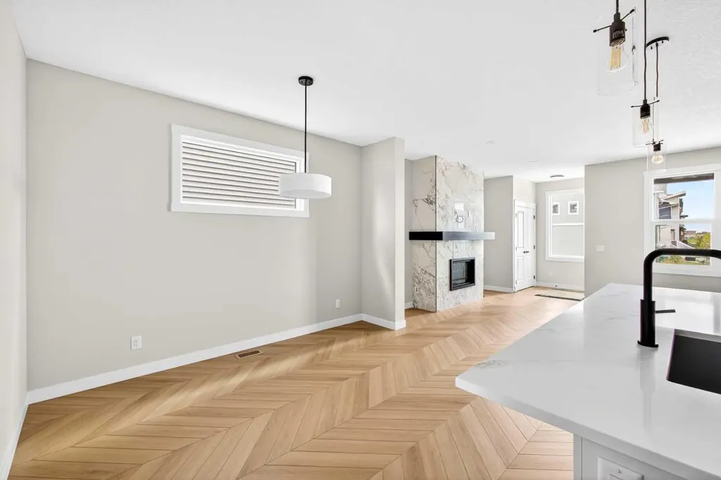 3130 Chinook Winds Drive SW Airdrie AB T4B 5P7