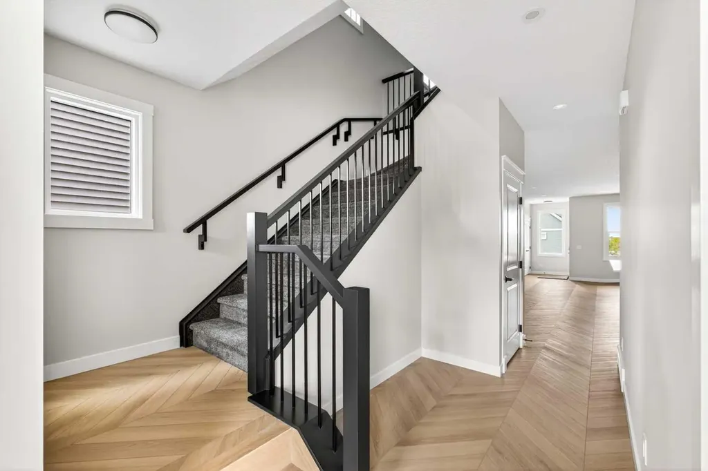 3130 Chinook Winds Drive SW Airdrie AB T4B 5P7