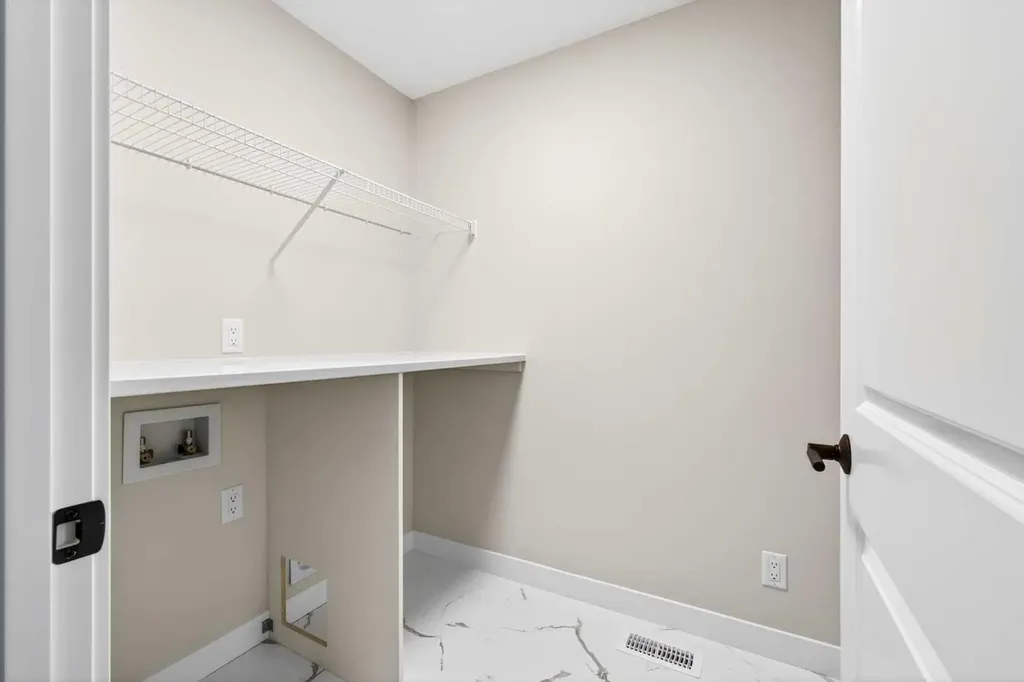 3130 Chinook Winds Drive SW Airdrie AB T4B 5P7