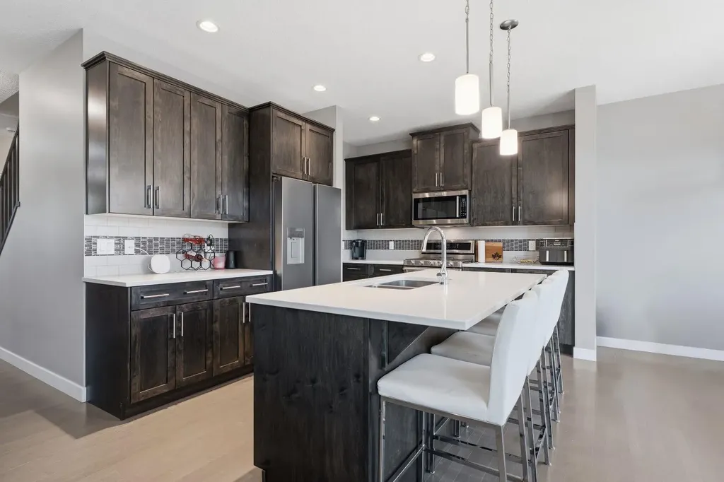 2632 Ravenslea Gardens SE Airdrie AB T4A 0T2