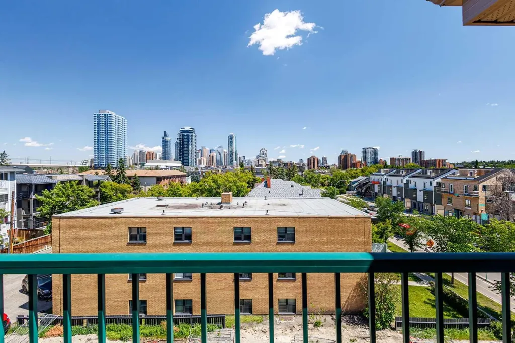 1110 17 Street SW Calgary AB T3C 0R4
