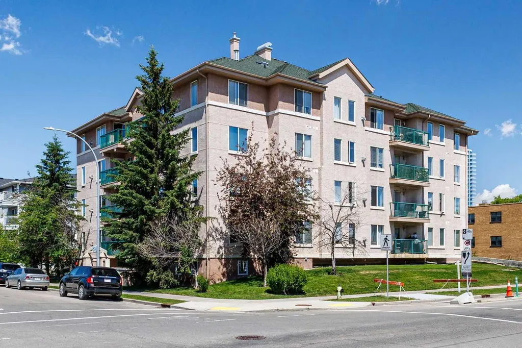 1110 17 Street SW Calgary AB T3C 0R4