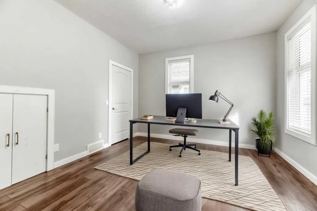 197 Silverado Plains Park SW Calgary AB T2X 1Y9