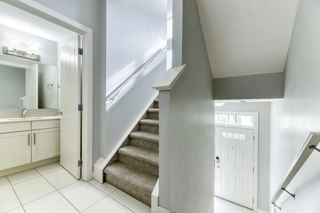 197 Silverado Plains Park SW Calgary AB T2X 1Y9