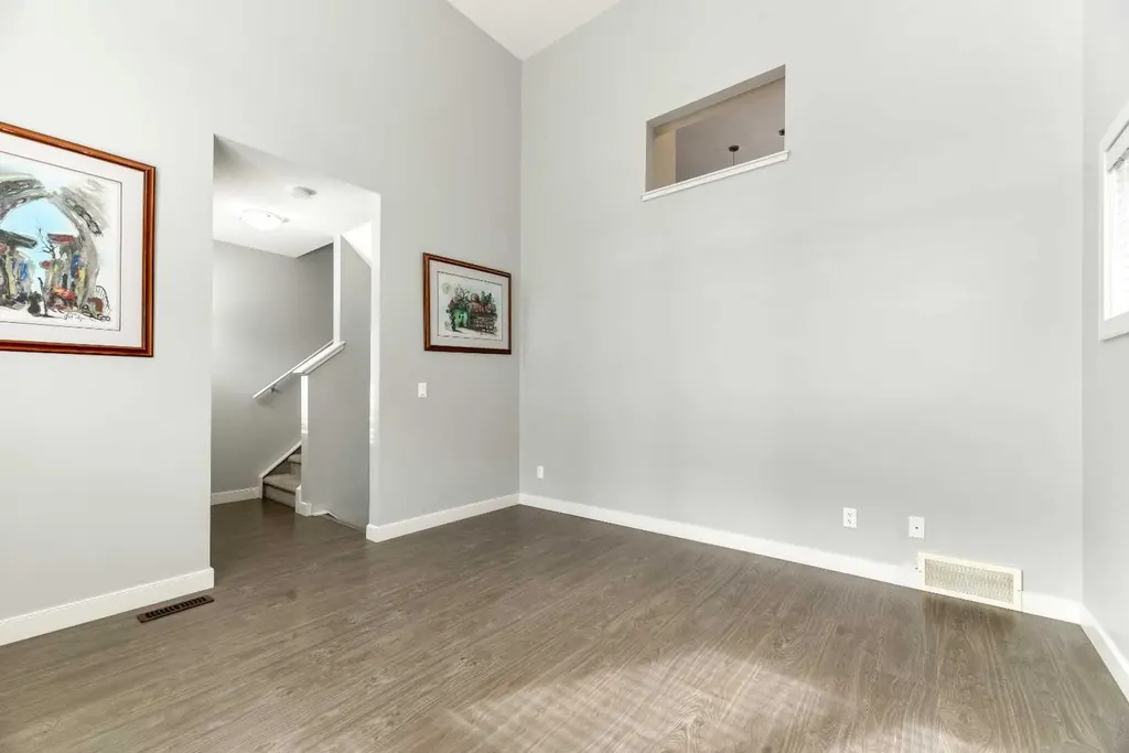 197 Silverado Plains Park SW Calgary AB T2X 1Y9