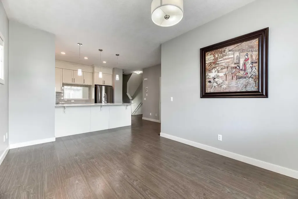 197 Silverado Plains Park SW Calgary AB T2X 1Y9