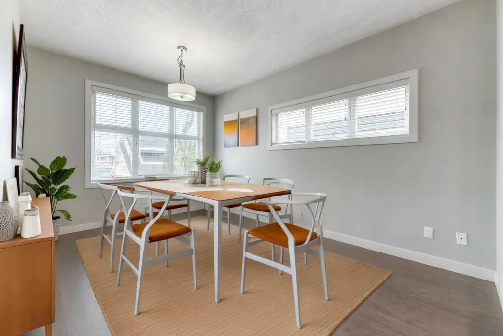 197 Silverado Plains Park SW Calgary AB T2X 1Y9