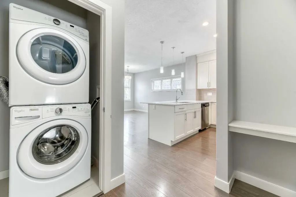 197 Silverado Plains Park SW Calgary AB T2X 1Y9