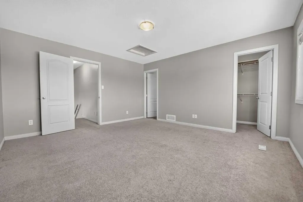 234 Keystone Lane W Lethbridge AB T1J 2R2
