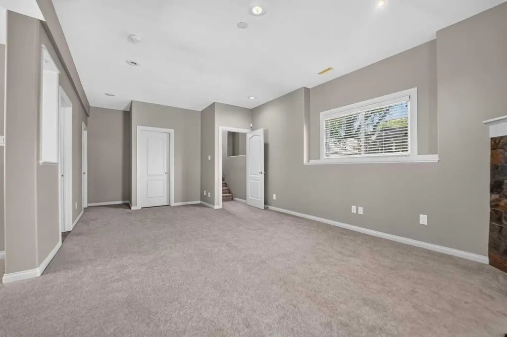 234 Keystone Lane W Lethbridge AB T1J 2R2