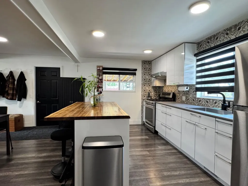 10612 111 Street Fairview AB T0h 1L0