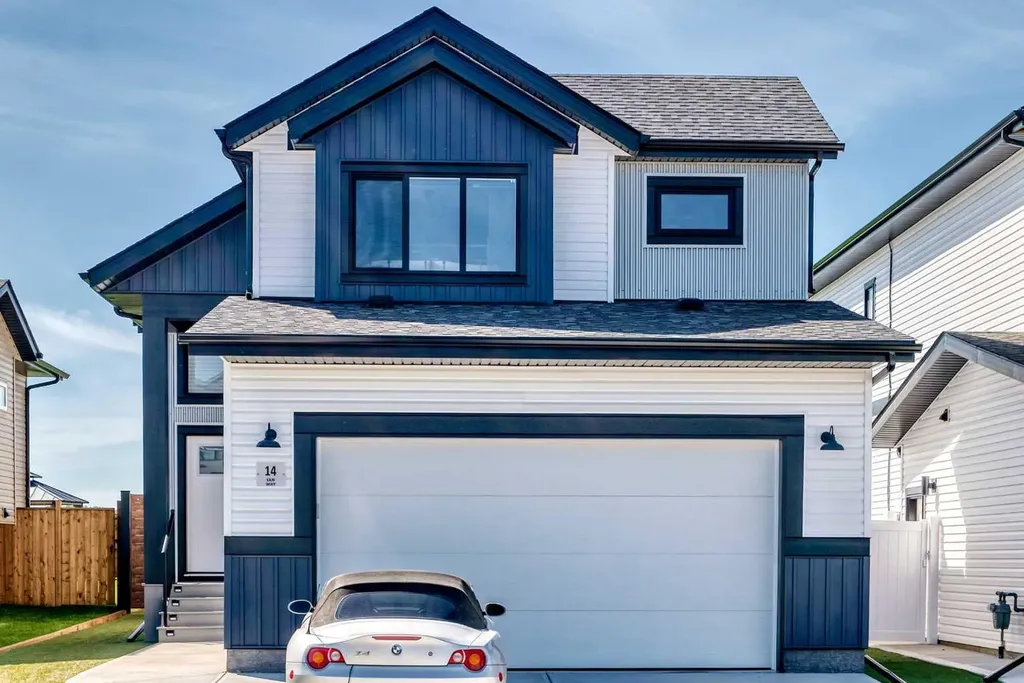 14 Ian Way Sylvan Lake AB T4S 0W5