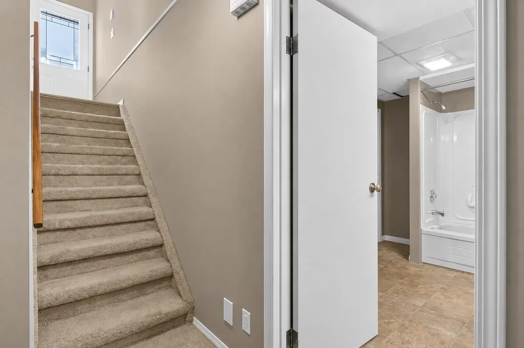 123 Templewood Road NE Calgary AB T1Y 4B1