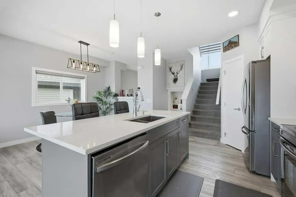 151 Creekstone Way SW Calgary AB T2X 4P9