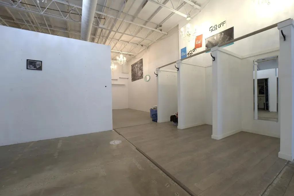 2100 4 Street SW Calgary AB T2S 1W7