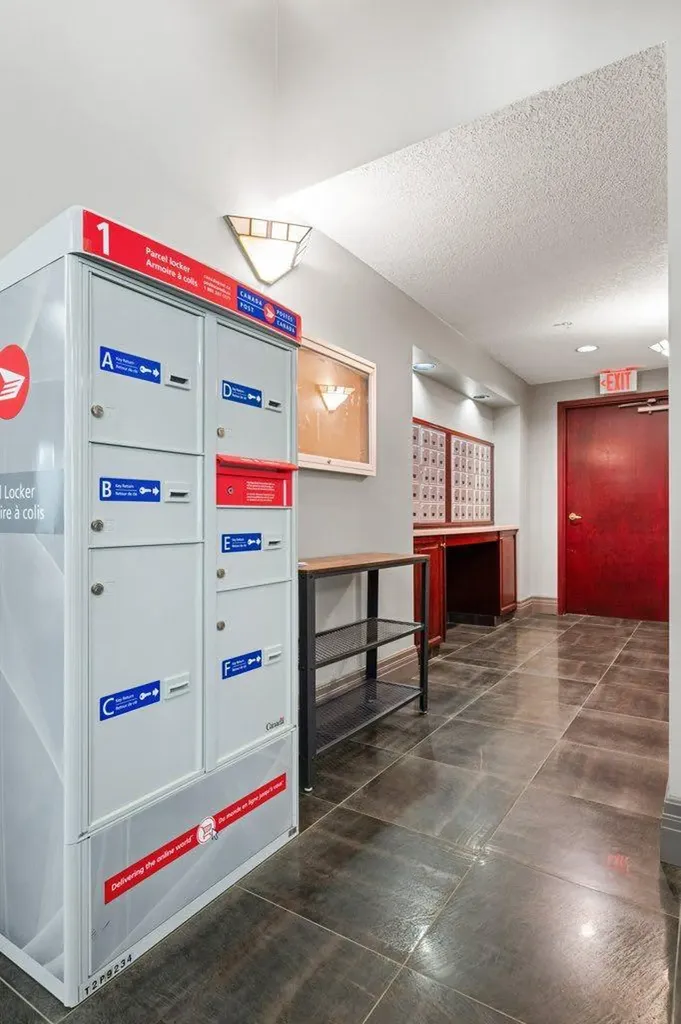 801 2 Avenue SW Calgary AB T2P 4Z9