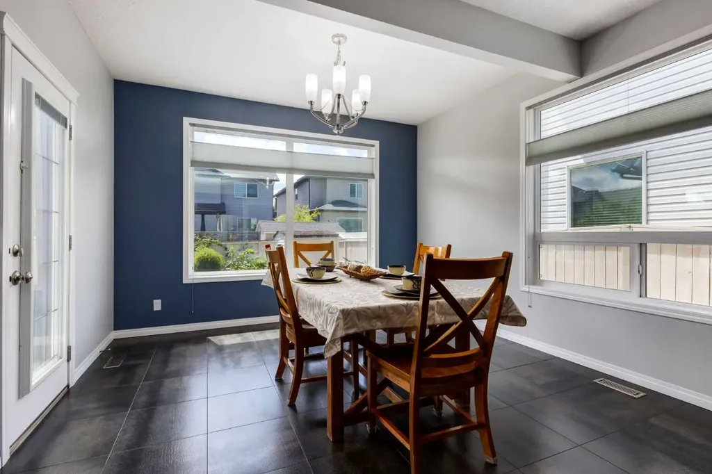 65 Morningside Circle SW Airdrie AB T4B 0L7