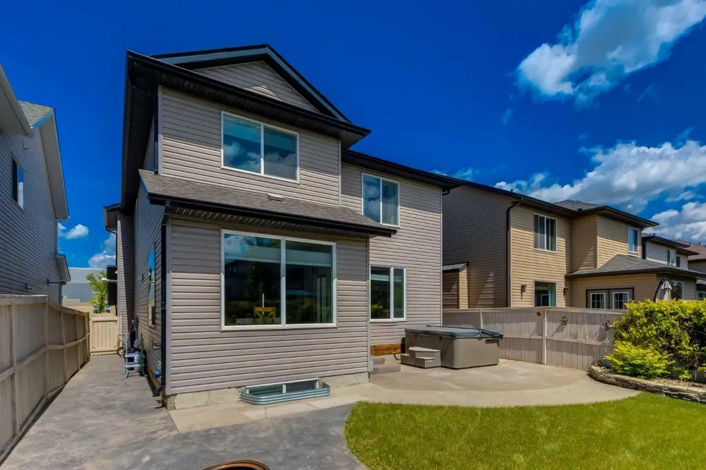 65 Morningside Circle SW Airdrie AB T4B 0L7