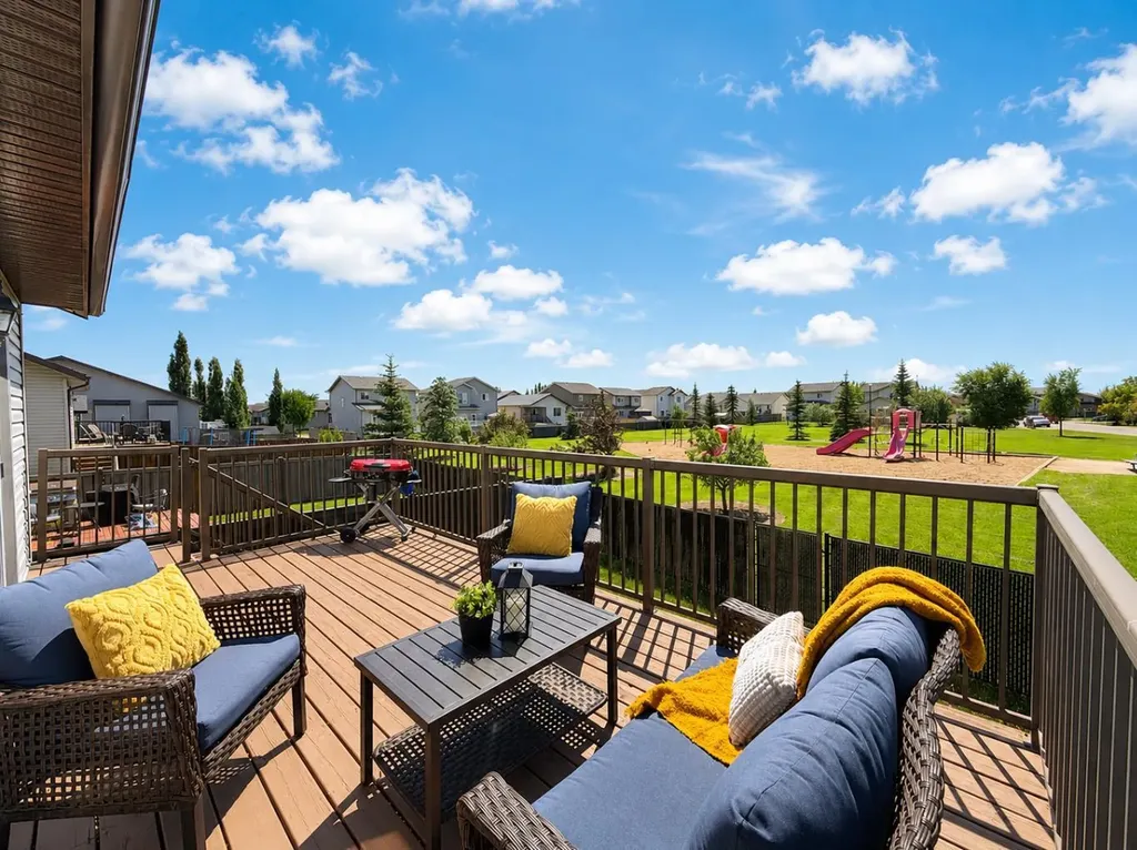 8861 74 Avenue Grande Prairie AB T8X 0H6