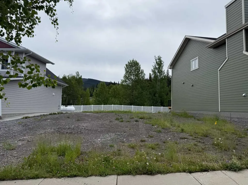 331 Elizabeth Avenue Nordegg AB T0M 2H0