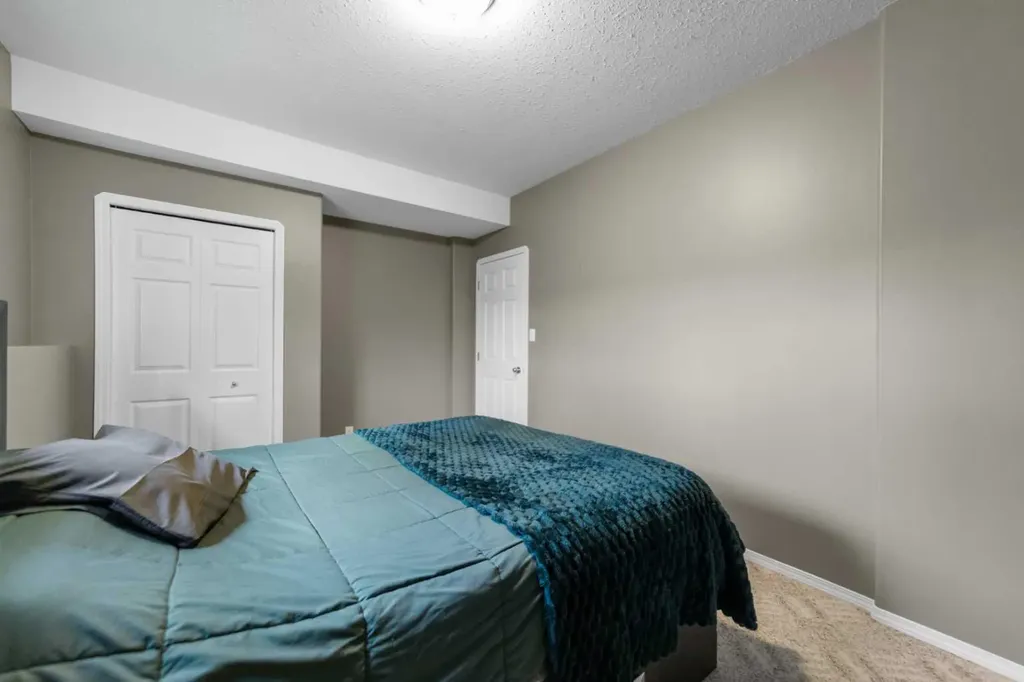 3401 59 Street Close Camrose AB T4V4Y9