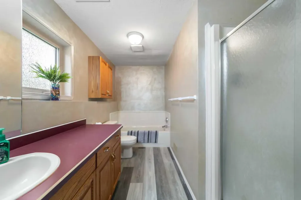 3401 59 Street Close Camrose AB T4V4Y9