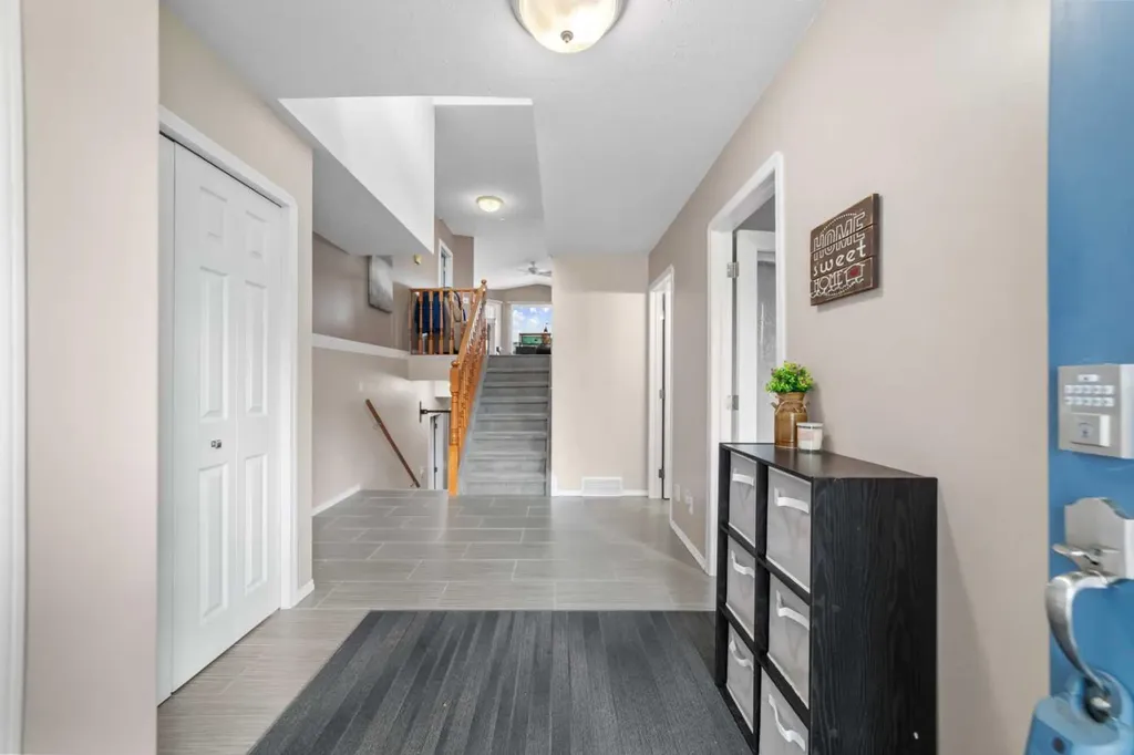 3401 59 Street Close Camrose AB T4V4Y9