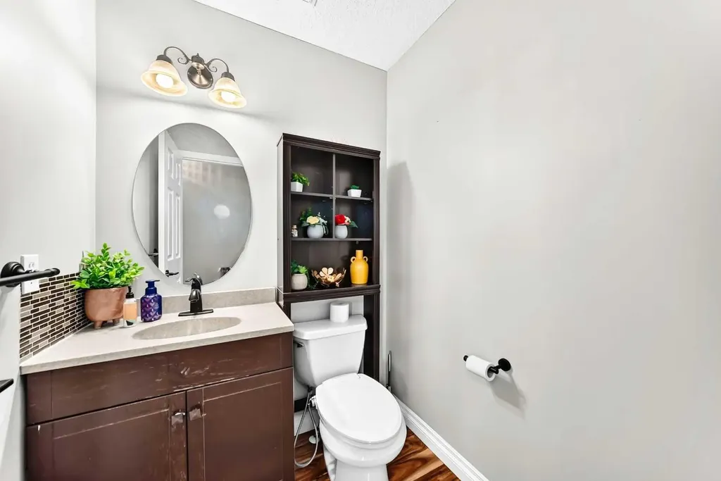 327 Panatella Court NW Calgary AB T3K 5Y1
