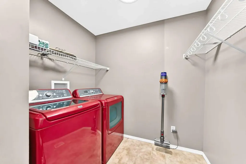 327 Panatella Court NW Calgary AB T3K 5Y1