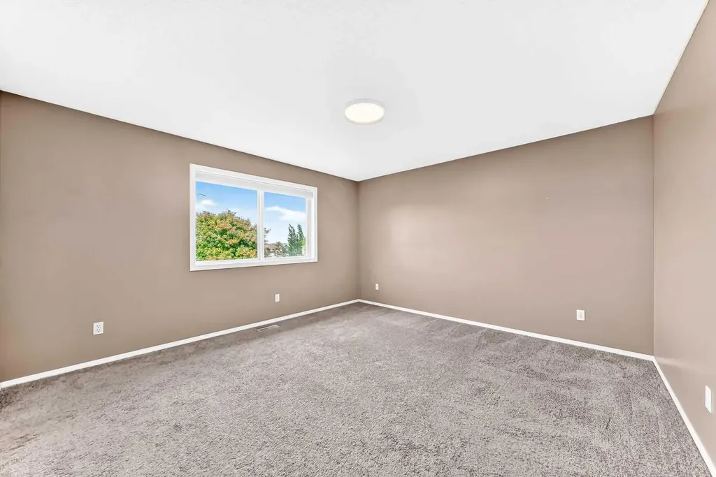 327 Panatella Court NW Calgary AB T3K 5Y1