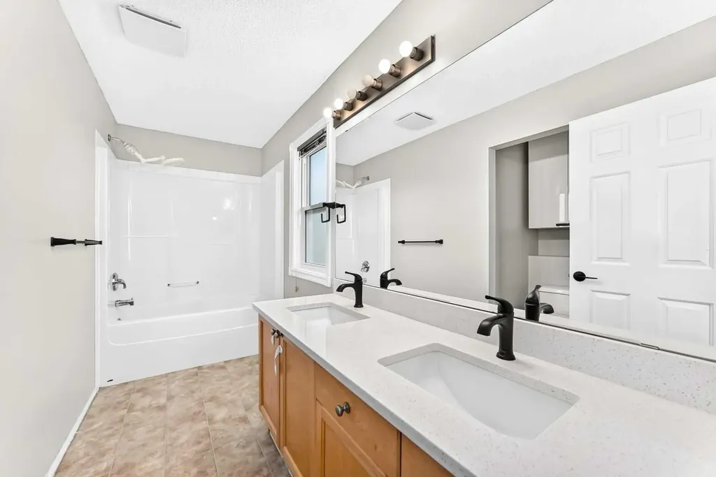 327 Panatella Court NW Calgary AB T3K 5Y1
