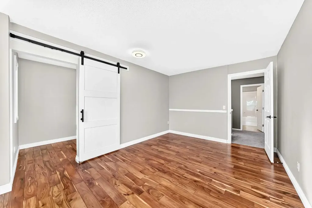 327 Panatella Court NW Calgary AB T3K 5Y1