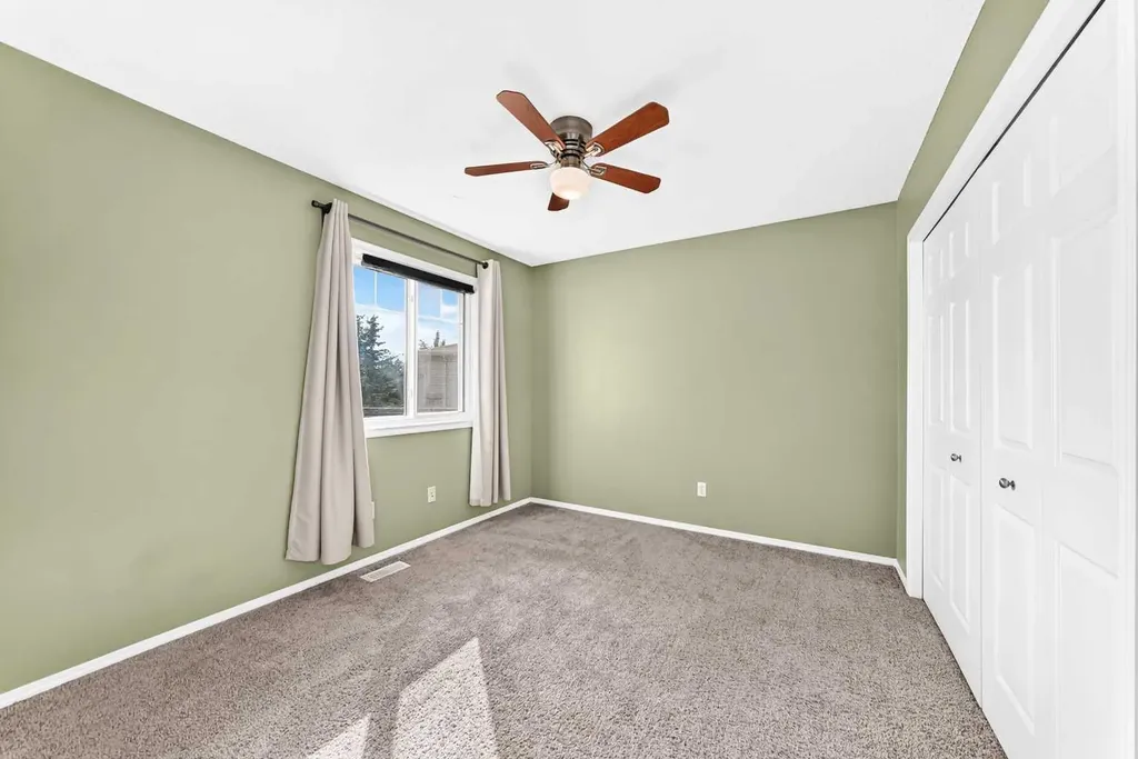 327 Panatella Court NW Calgary AB T3K 5Y1