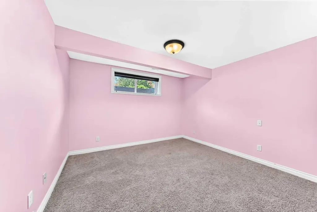 327 Panatella Court NW Calgary AB T3K 5Y1