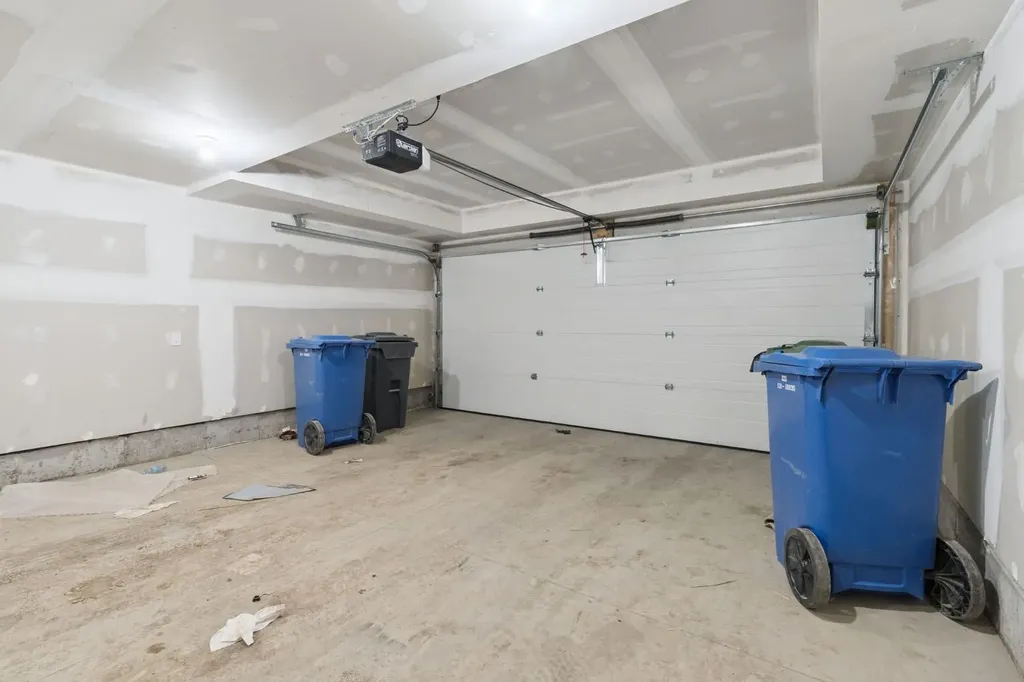 424 210 Avenue SW Calgary AB T0L 0X0
