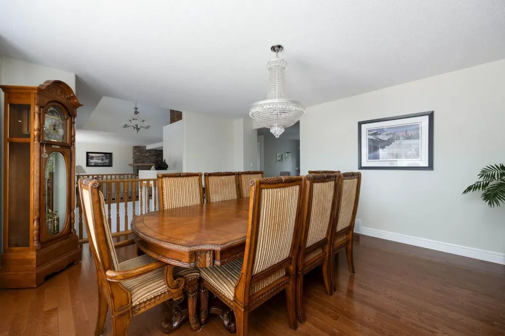 104 Royal Garden Fort Mcmurray AB T9K 1B4