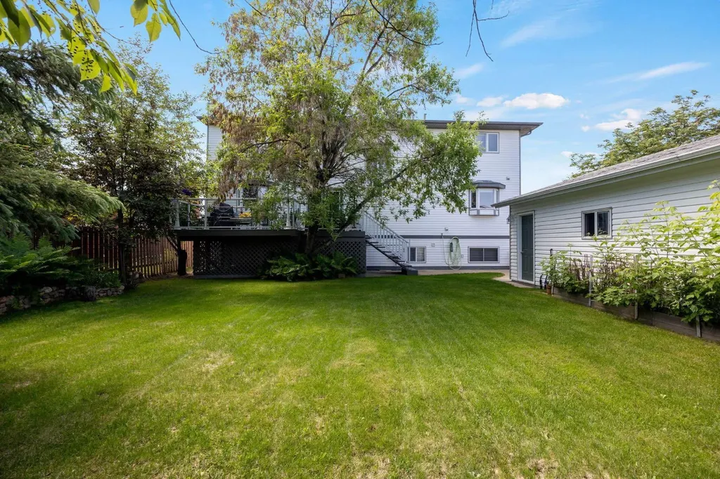 104 Royal Garden Fort Mcmurray AB T9K 1B4